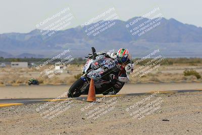 media/Dec-17-2022-SoCal Trackdays (Sat) [[224abd9271]]/Turn 9 Inside (1pm)/